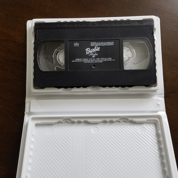 Barbie in the Nutcracker (2001 FHE VHS) - Picture 4 of 7